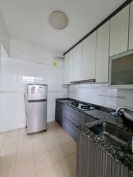 Blk 210A Compassvale Beacon (Sengkang), HDB 3 Rooms #561998791